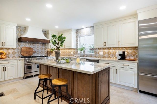 1299 Boston, Altadena, CA 91001