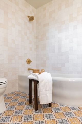 1299 Boston, Altadena, CA 91001