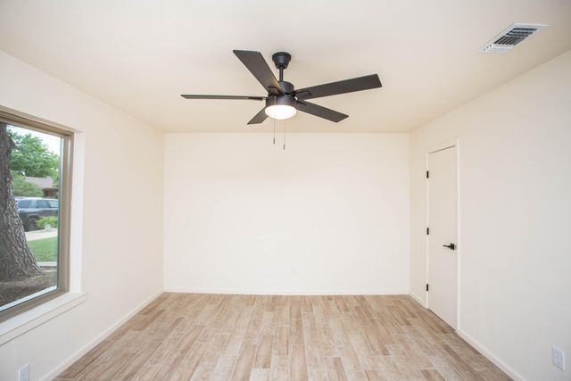 3502 77th Drive, Lubbock, TX 79423