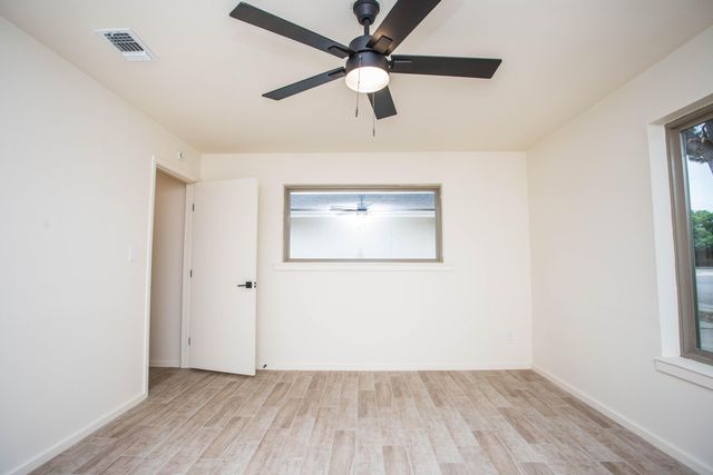 3502 77th Drive, Lubbock, TX 79423