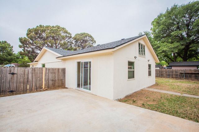 3502 77th Drive, Lubbock, TX 79423