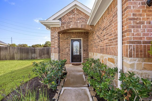7403 French Quarter Court, Fulshear, TX 77441