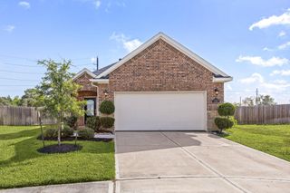 7403 French Quarter Court, Fulshear, TX 77441