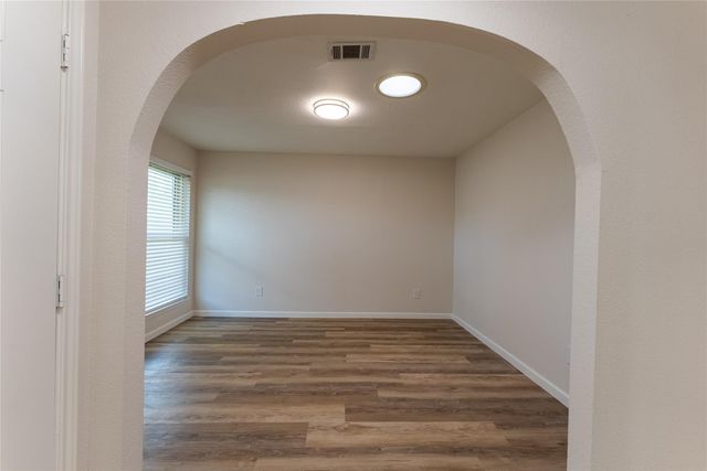 15823 Kueben Lane, Houston, TX 77489