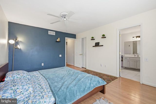 2002 BRAKEN AVE, Wilmington, DE 19808