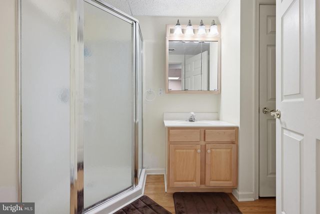 2002 BRAKEN AVE, Wilmington, DE 19808