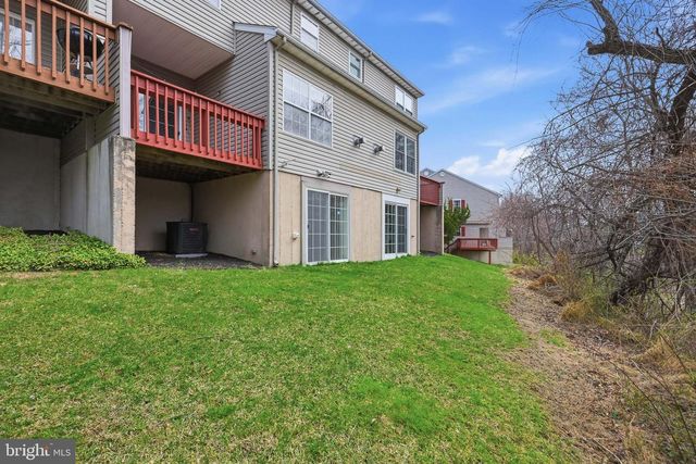 2002 BRAKEN AVE, Wilmington, DE 19808