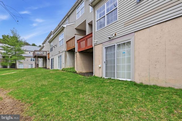 2002 BRAKEN AVE, Wilmington, DE 19808