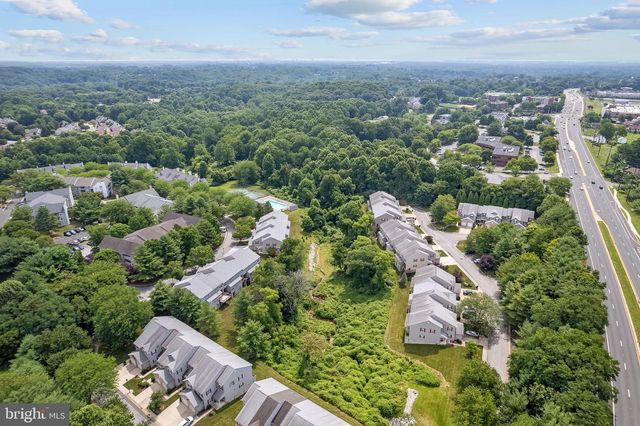 2002 BRAKEN AVE, Wilmington, DE 19808