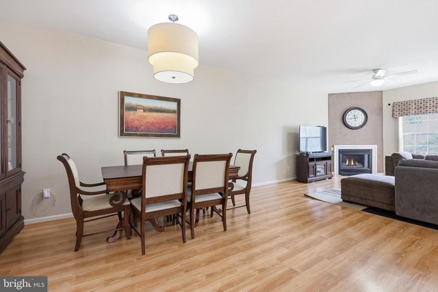 2002 BRAKEN AVE, Wilmington, DE 19808