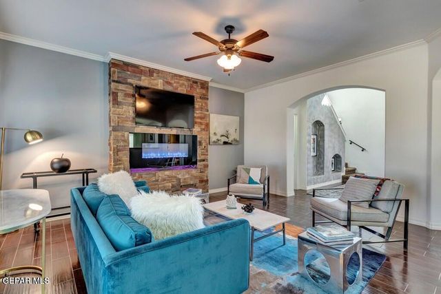 545 Lanner Street, Horizon City, TX 79928