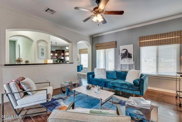 545 Lanner Street, Horizon City, TX 79928