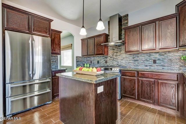 545 Lanner Street, Horizon City, TX 79928