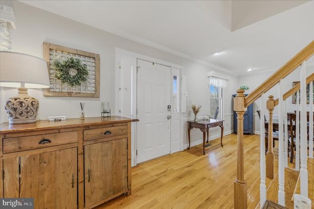 580 BRAEBURN DR, Augusta, WV 26704