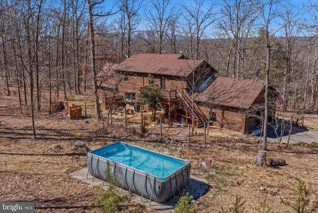 580 BRAEBURN DR, Augusta, WV 26704