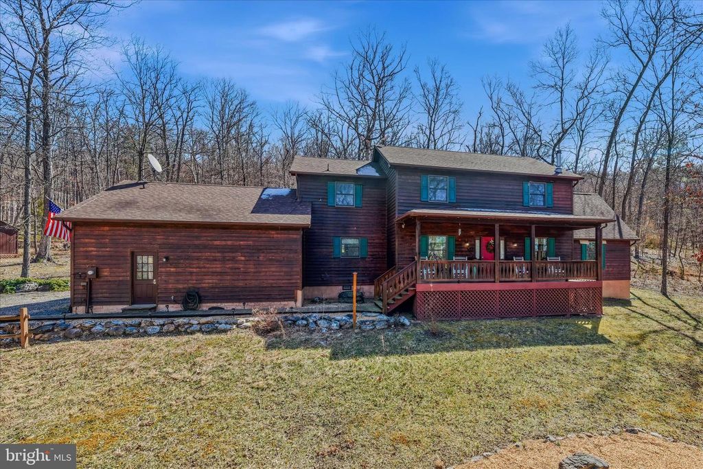 580 BRAEBURN DR, Augusta, WV 26704