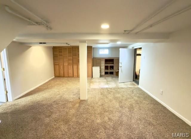 280 N Castello Street, Florissant, MO 63031