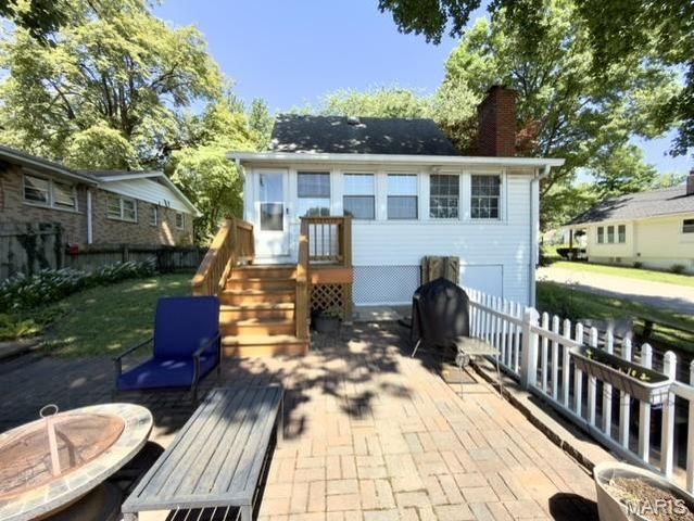 280 N Castello Street, Florissant, MO 63031