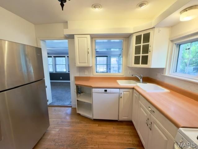 280 N Castello Street, Florissant, MO 63031