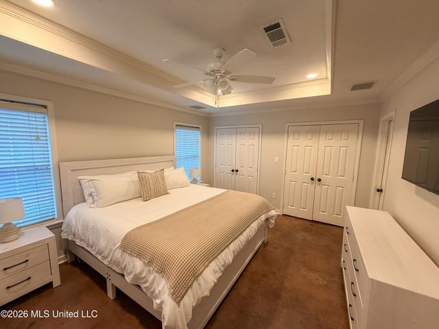 120 Oak Grove Drive, Brandon, MS 39047