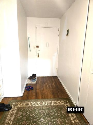 2615 Homecrest Avenue 6B, Brooklyn, NY 11235