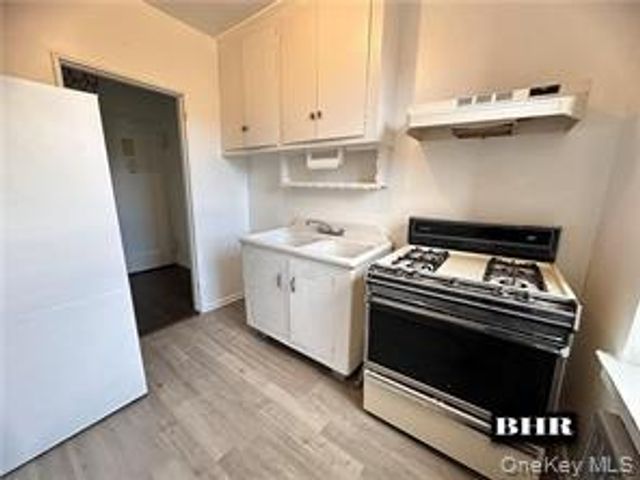 2615 Homecrest Avenue 6B, Brooklyn, NY 11235