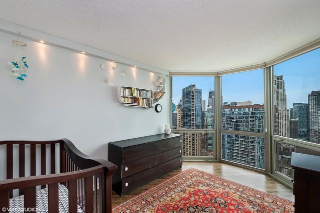 195 N HARBOR Drive 4208, Chicago, IL 60601