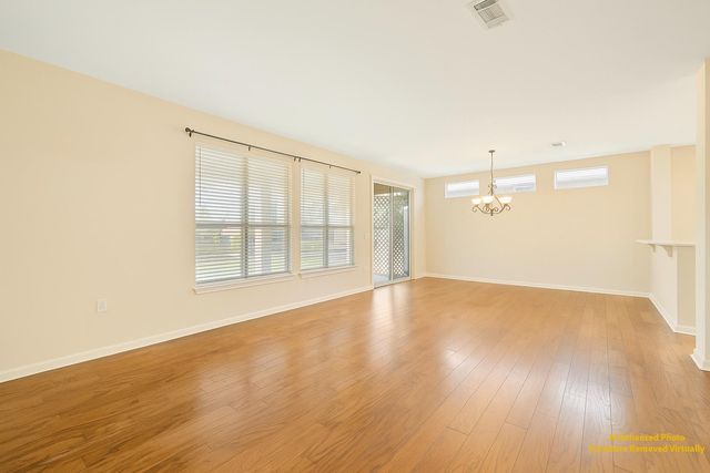 216 Whispering Wind DR, Georgetown, TX 78633