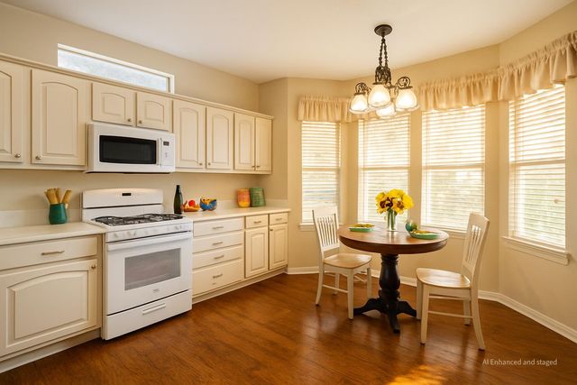 216 Whispering Wind DR, Georgetown, TX 78633