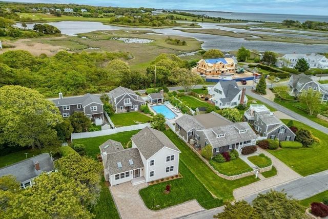 200 Sixth Avenue, Barnstable, MA 02672