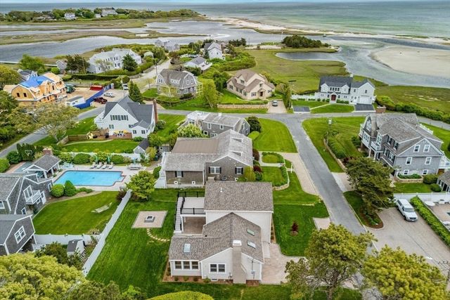 200 Sixth Avenue, Barnstable, MA 02672
