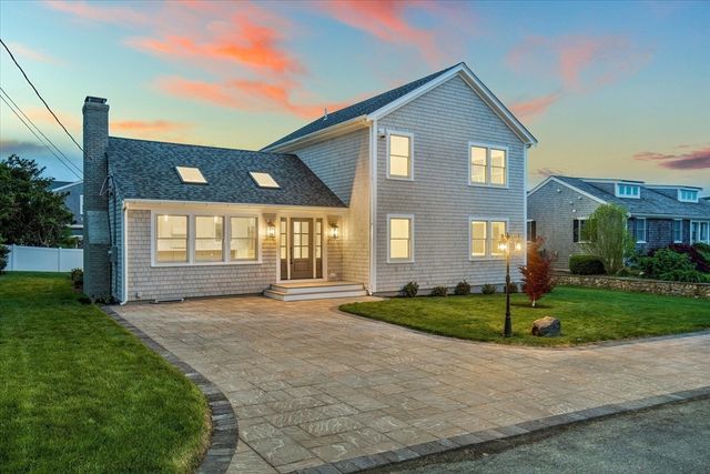 200 Sixth Avenue, Barnstable, MA 02672