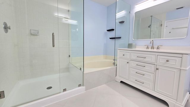 5139 Floria Way G, Boynton Beach, FL 33437