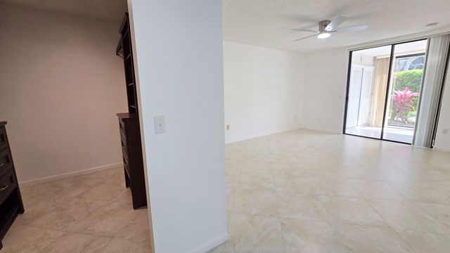 5139 Floria Way G, Boynton Beach, FL 33437