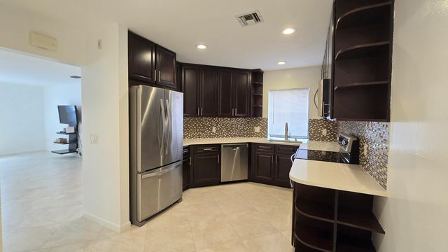 5139 Floria Way G, Boynton Beach, FL 33437