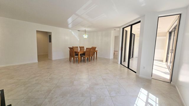 5139 Floria Way G, Boynton Beach, FL 33437