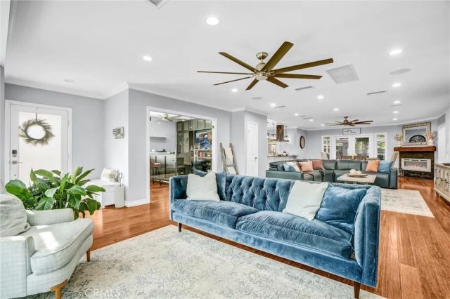 4601 Pepperwood, Long Beach, CA 90808