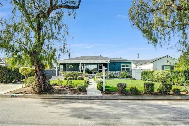 4601 Pepperwood, Long Beach, CA 90808