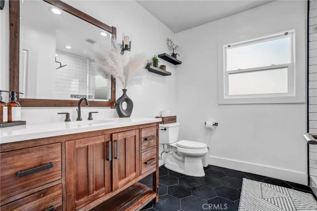 4601 Pepperwood, Long Beach, CA 90808