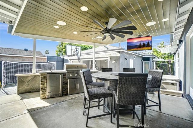 4601 Pepperwood, Long Beach, CA 90808