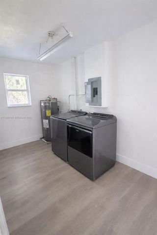 831 SW 39th Avenue, Fort Lauderdale, FL 33312