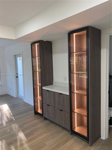 831 SW 39th Avenue, Fort Lauderdale, FL 33312
