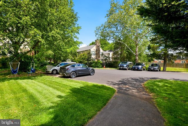 4 LINDEN HILL WAY SW, Leesburg, VA 20175