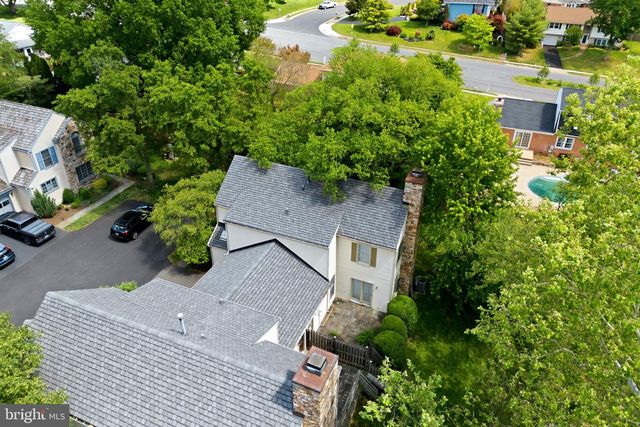 4 LINDEN HILL WAY SW, Leesburg, VA 20175
