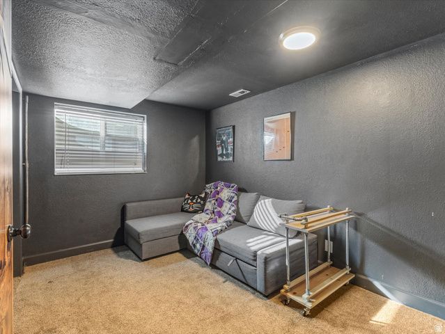 1125 S CUSTER AVE, Ogden, UT 84404