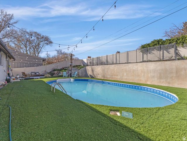 1125 S CUSTER AVE, Ogden, UT 84404