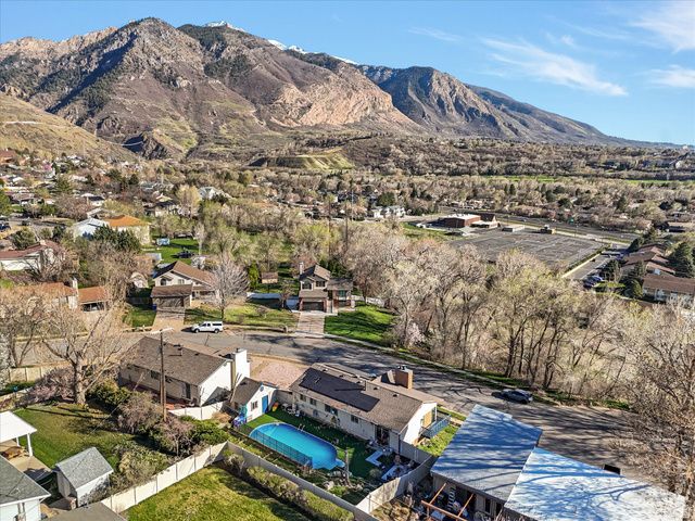 1125 S CUSTER AVE, Ogden, UT 84404
