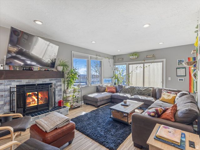 1125 S CUSTER AVE, Ogden, UT 84404