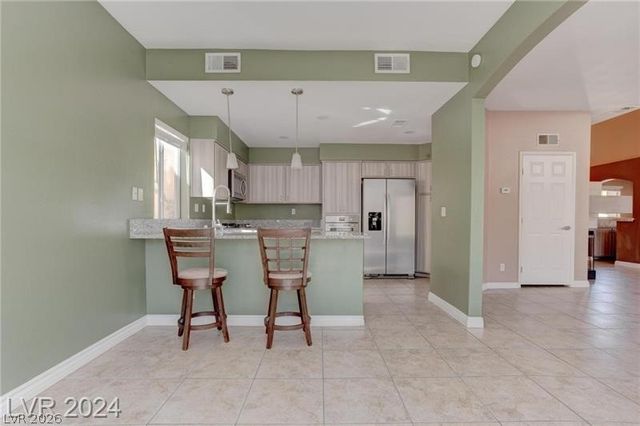 2528 Golden Sands Drive, Las Vegas, NV 89128