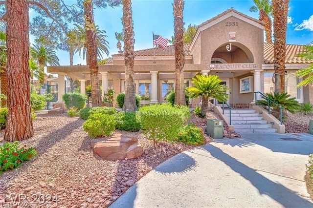2528 Golden Sands Drive, Las Vegas, NV 89128